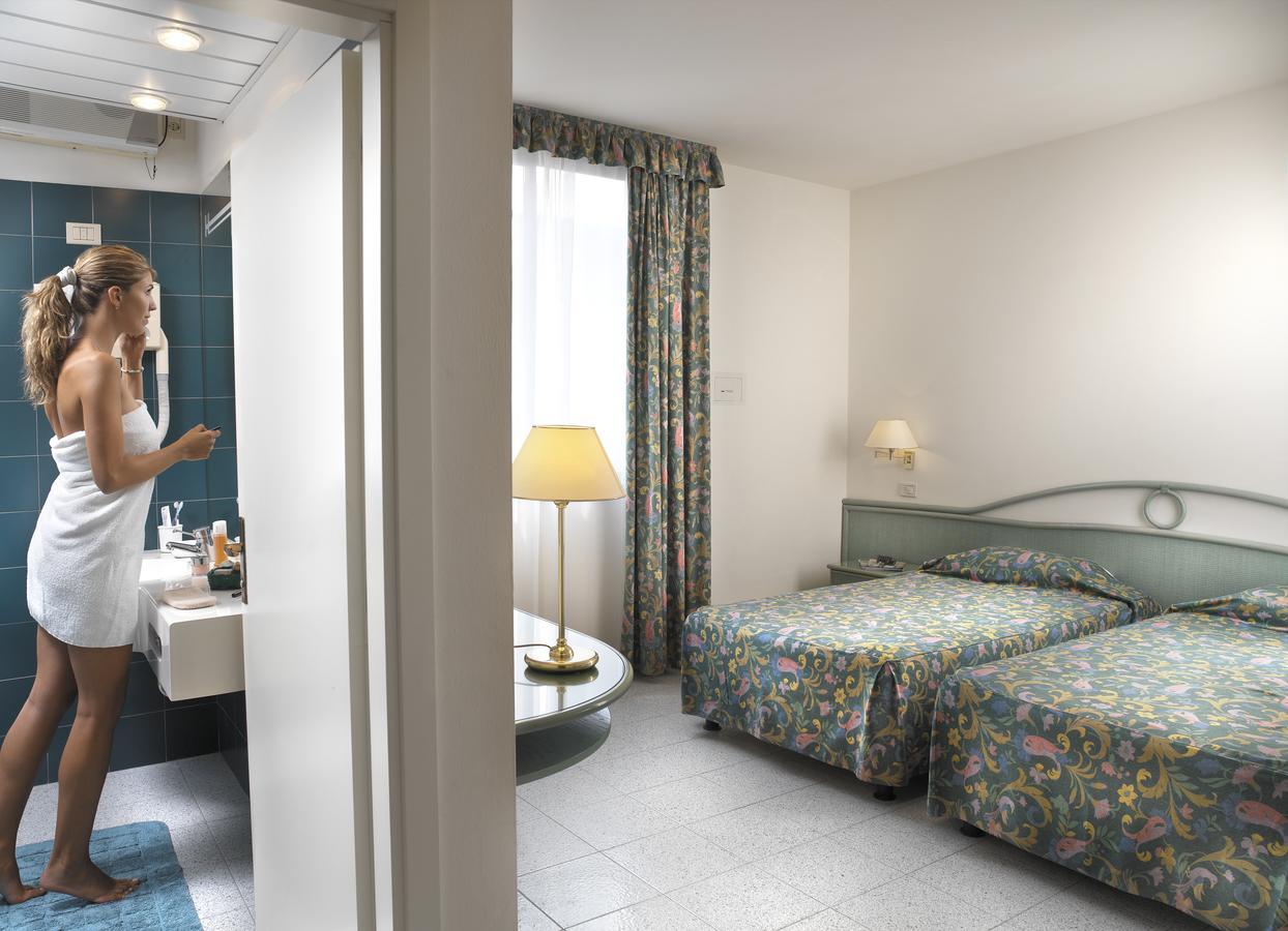 Hotel Italia Bellaria-Igea Marina Quarto foto